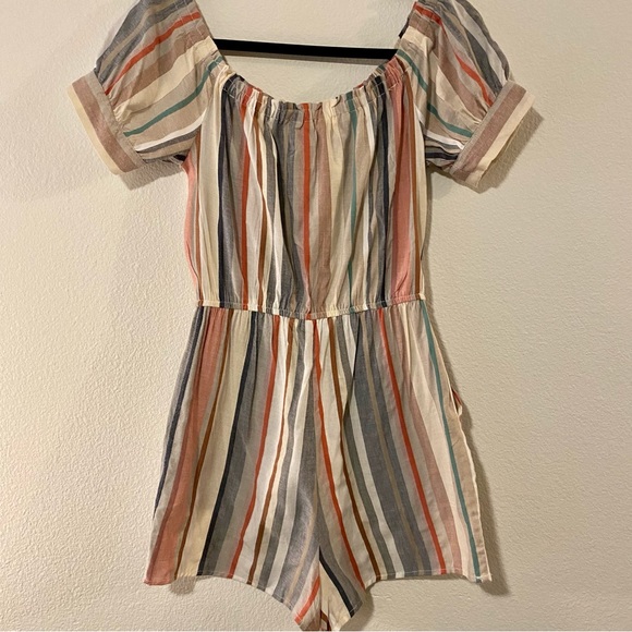 Hint of Blush Striped Cotton Blend Short-Sleeve Romper - Picture 3 of 11